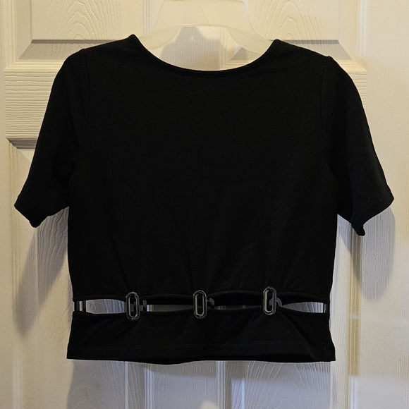 🌺BEBE Peekaboo Crop Top - Picture 2 of 5